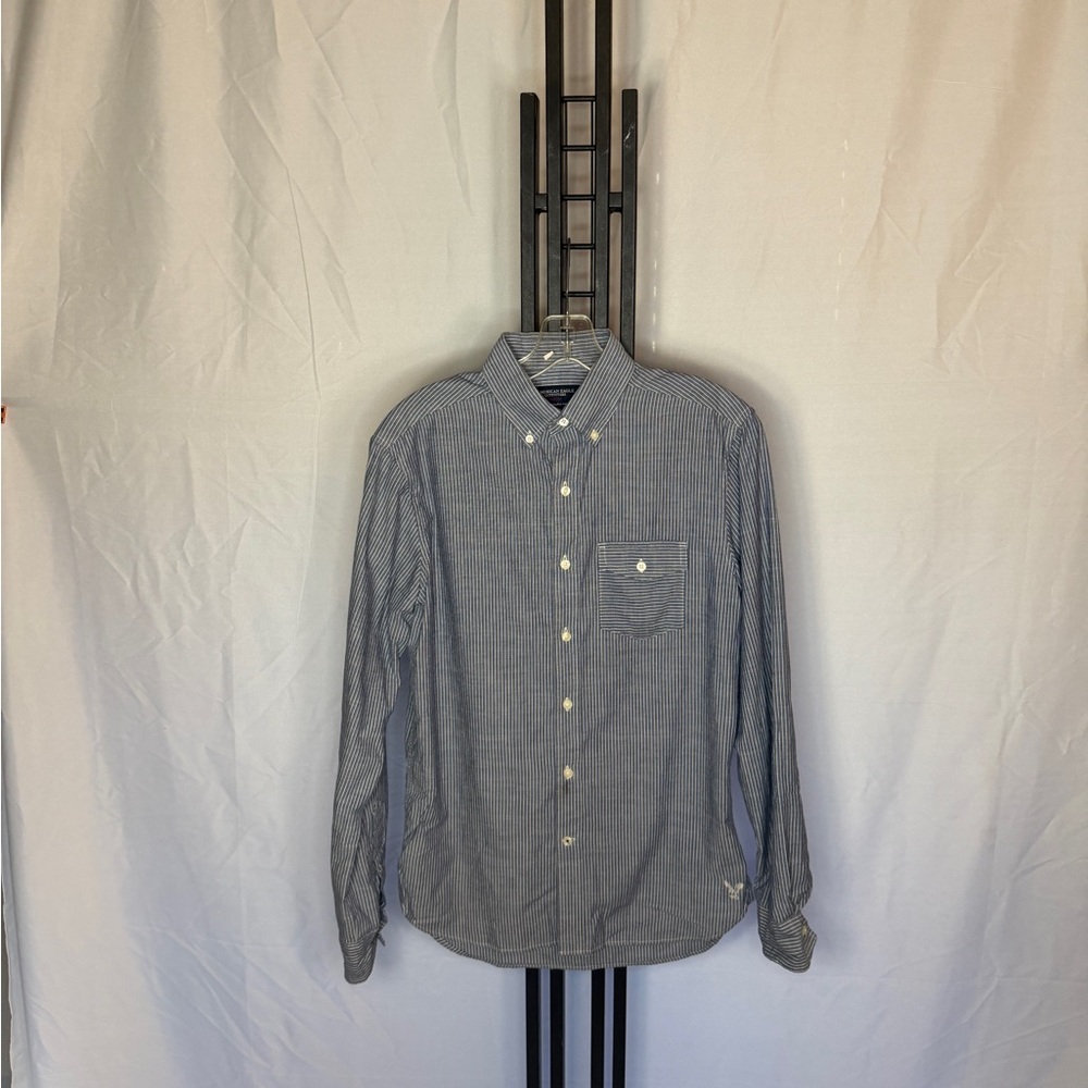 American Eagle Outfitters Navy‎ Checkered Button-Down Shirt